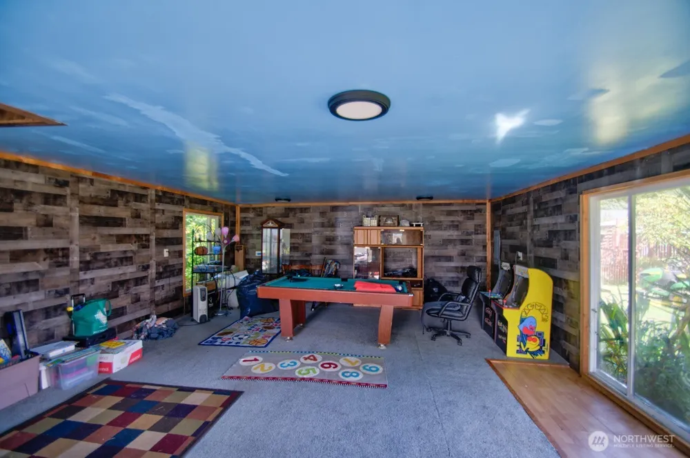 715 Copalis Beach Road Copalis Beach, WA 98535