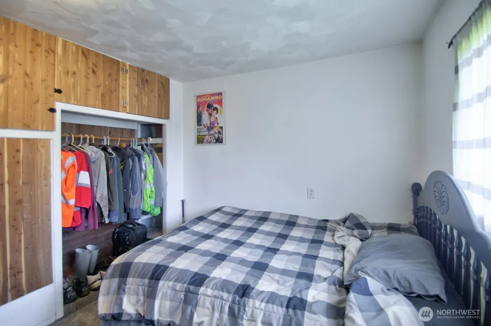 715 Copalis Beach Road Copalis Beach, WA 98535
