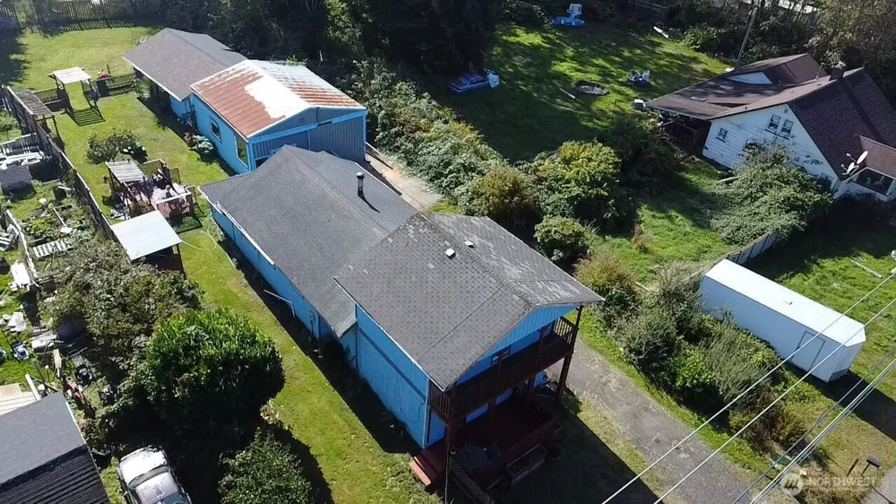 715 Copalis Beach Road Copalis Beach, WA 98535