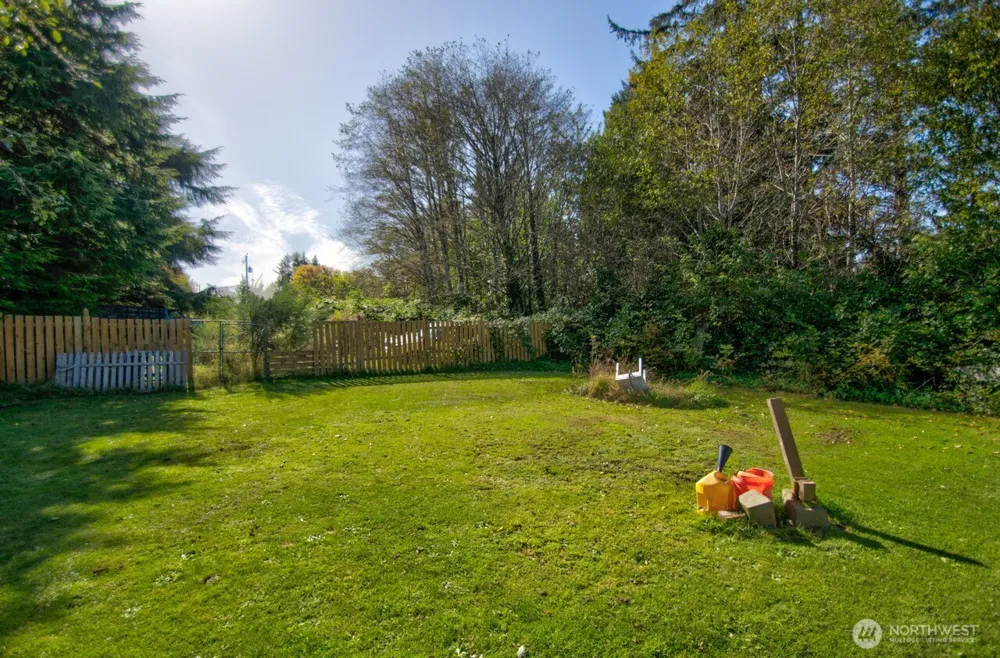 715 Copalis Beach Road Copalis Beach, WA 98535