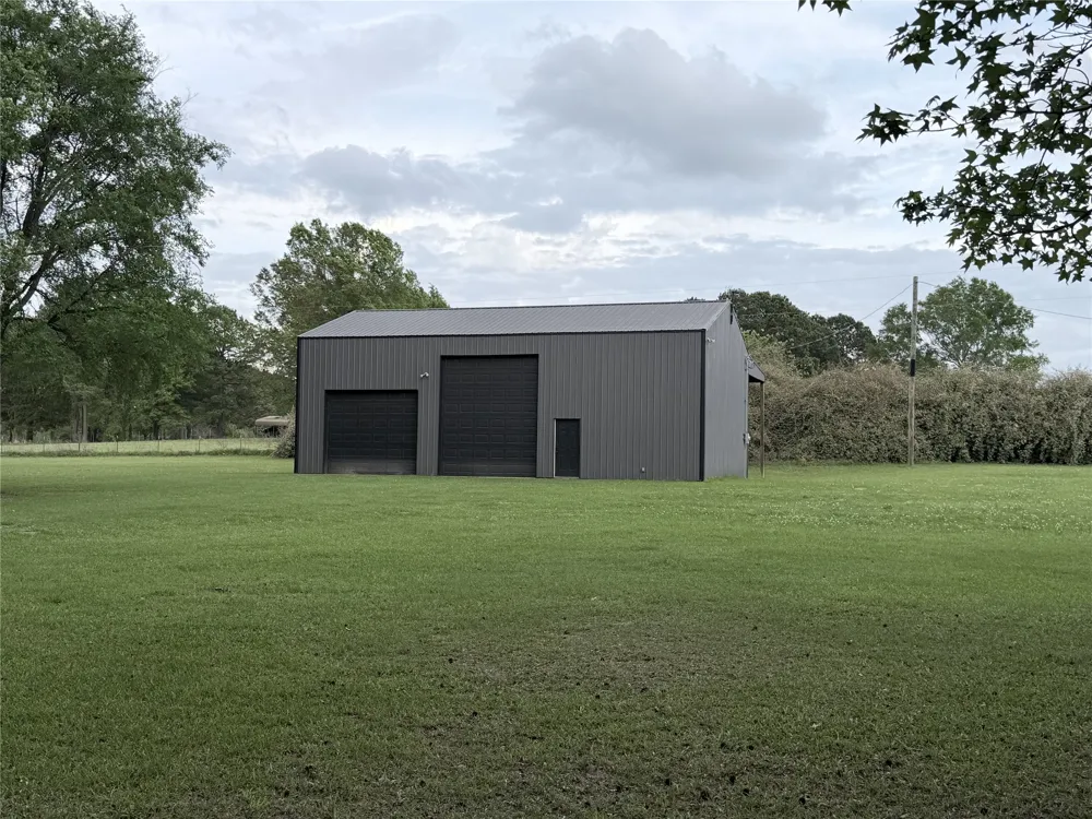 196 County Road 2220 Pittsburg, TX 75686
