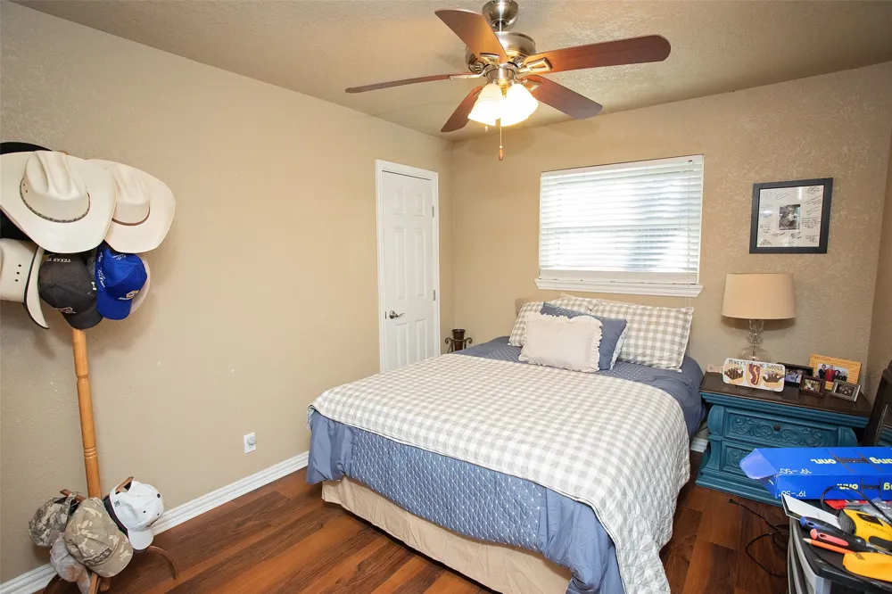 1405 Thompson Drive Graham, TX 76450