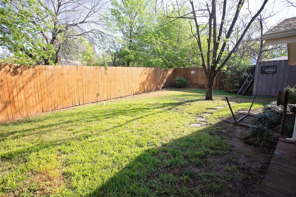 1405 Thompson Drive Graham, TX 76450