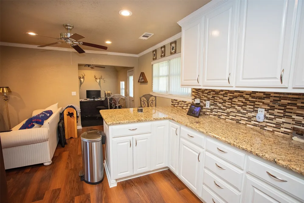 1405 Thompson Drive Graham, TX 76450