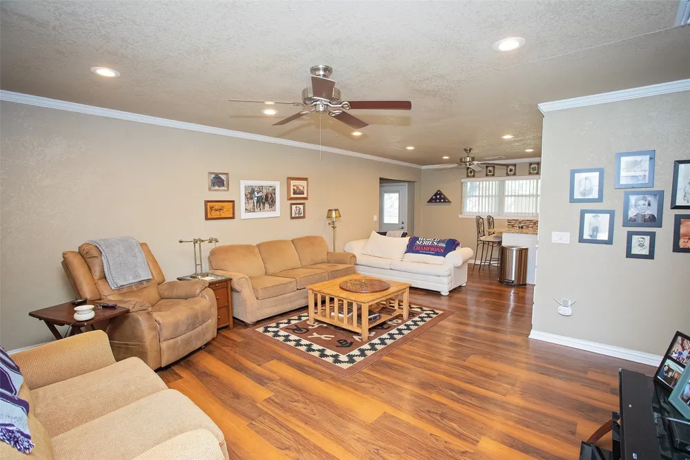 1405 Thompson Drive Graham, TX 76450