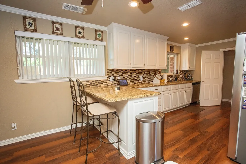 1405 Thompson Drive Graham, TX 76450
