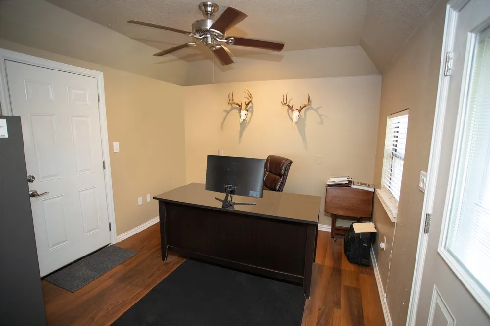 1405 Thompson Drive Graham, TX 76450