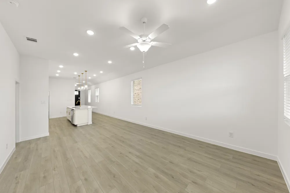 5925 Laurel Lake Lane Pilot Point, TX 76258