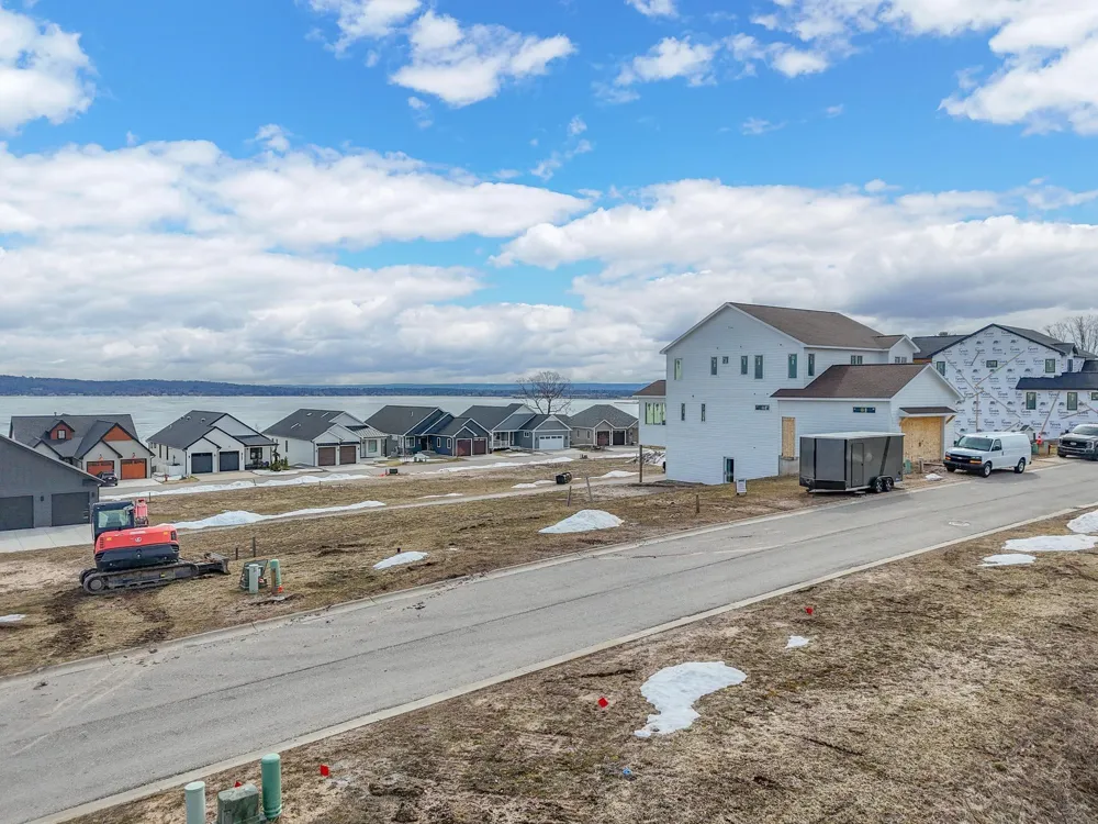 13793 S Celestial Ridge Drive Elmwood Charter Township, MI 49684