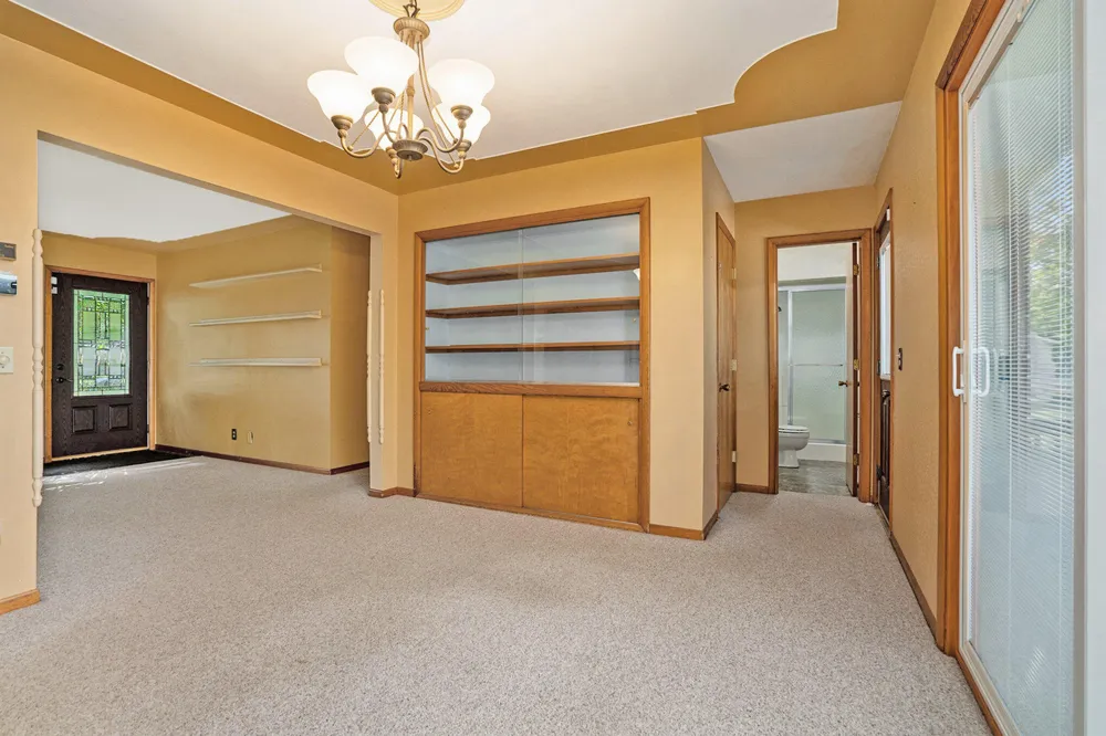 340 W Railroad Street Centreville Village, MI 49032