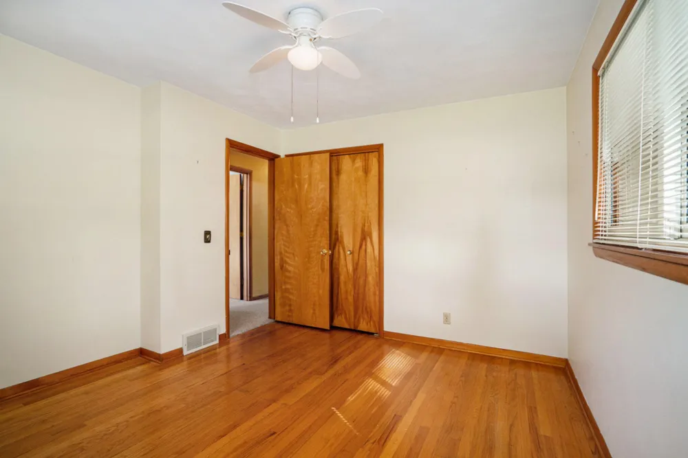 340 W Railroad Street Centreville Village, MI 49032