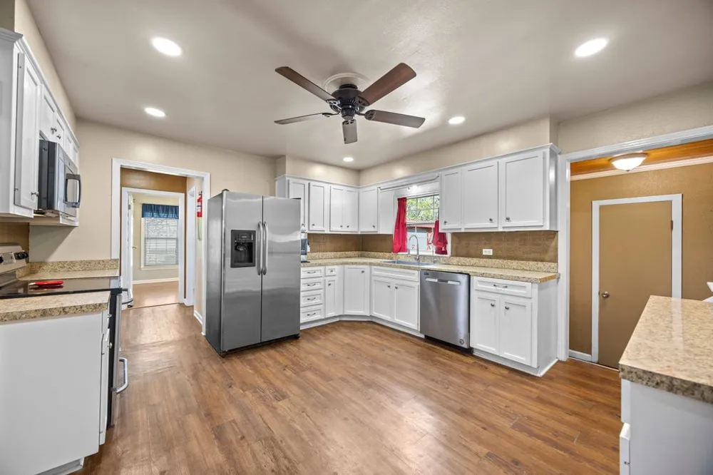 312 Gerald Drive Blanco, TX 78606