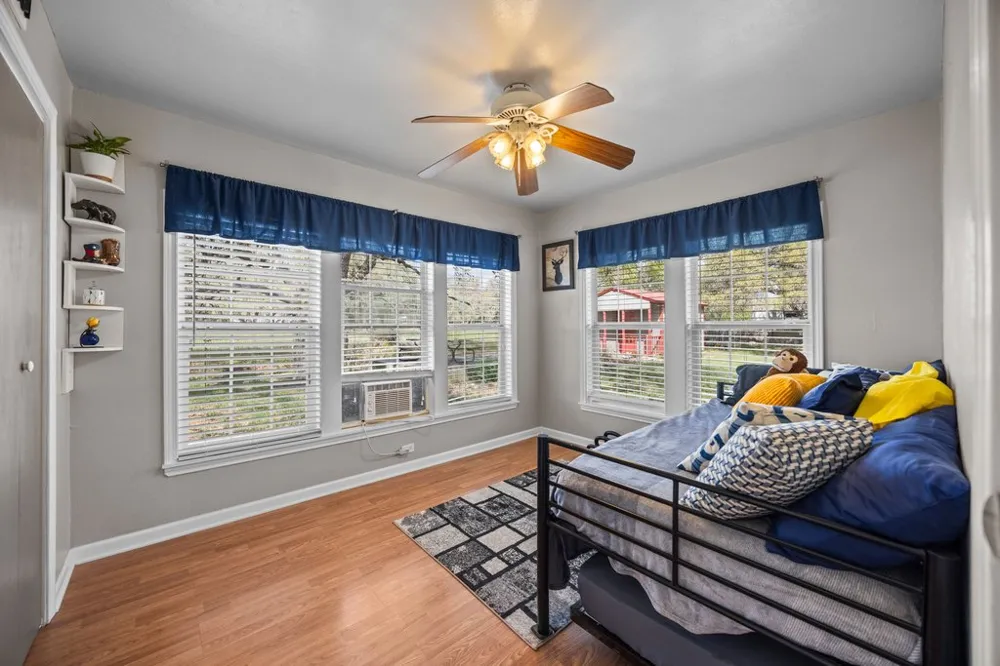 312 Gerald Drive Blanco, TX 78606