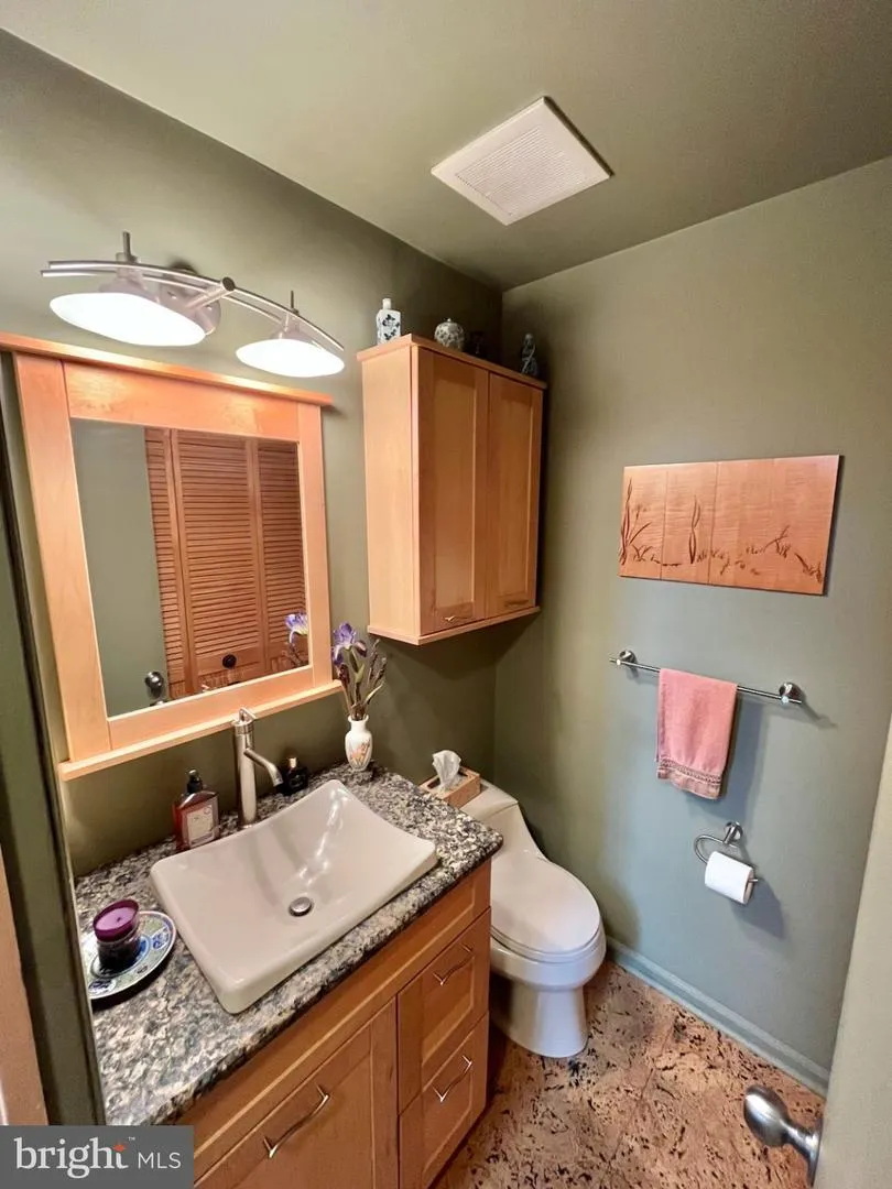 107 CAROUSEL CIRCLE Doylestown, PA 18901