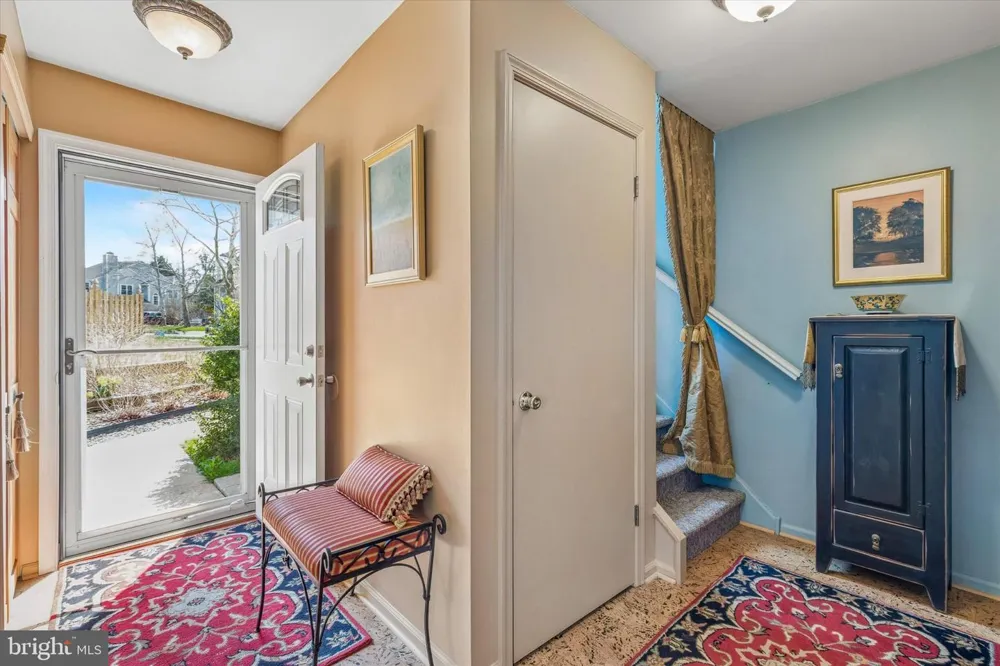 107 CAROUSEL CIRCLE Doylestown, PA 18901