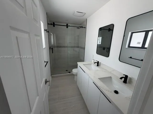 644 NW 6th Ct Hallandale Beach, FL 33009