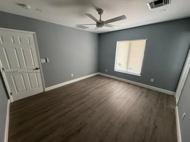 644 NW 6th Ct Hallandale Beach, FL 33009