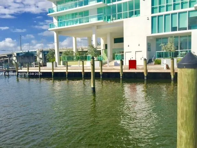 400 Sunny Isles Blvd Sunny Isles Beach, FL 33160