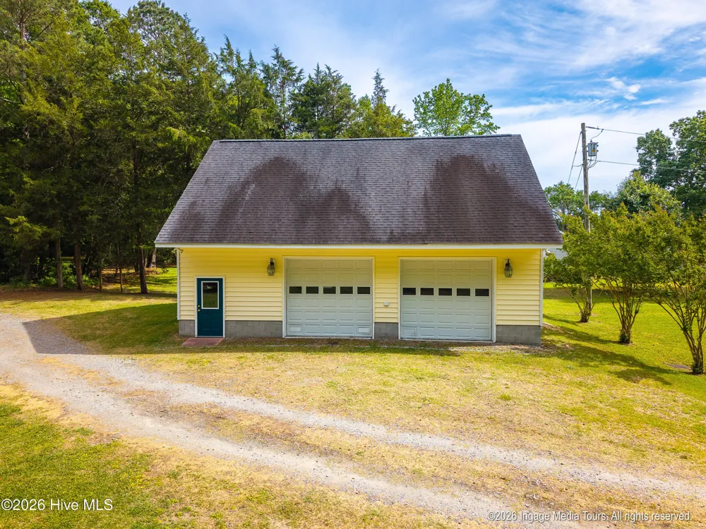 1952 Whichard Cherry Lane Road Stokes, NC 27884