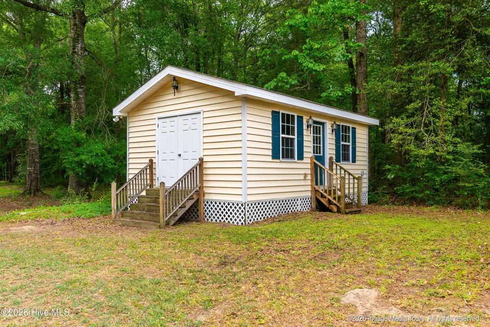 1952 Whichard Cherry Lane Road Stokes, NC 27884