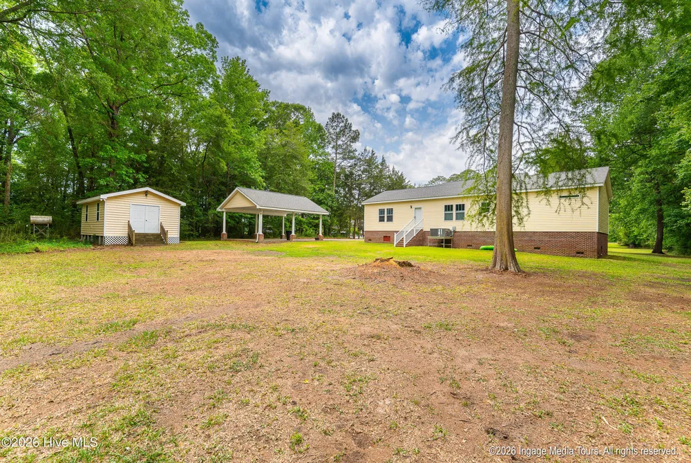 1952 Whichard Cherry Lane Road Stokes, NC 27884