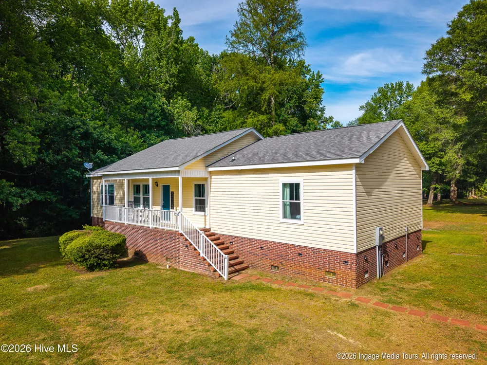 1952 Whichard Cherry Lane Road Stokes, NC 27884