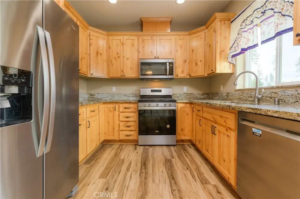 6092 Cliff Drive Paradise, CA 95969