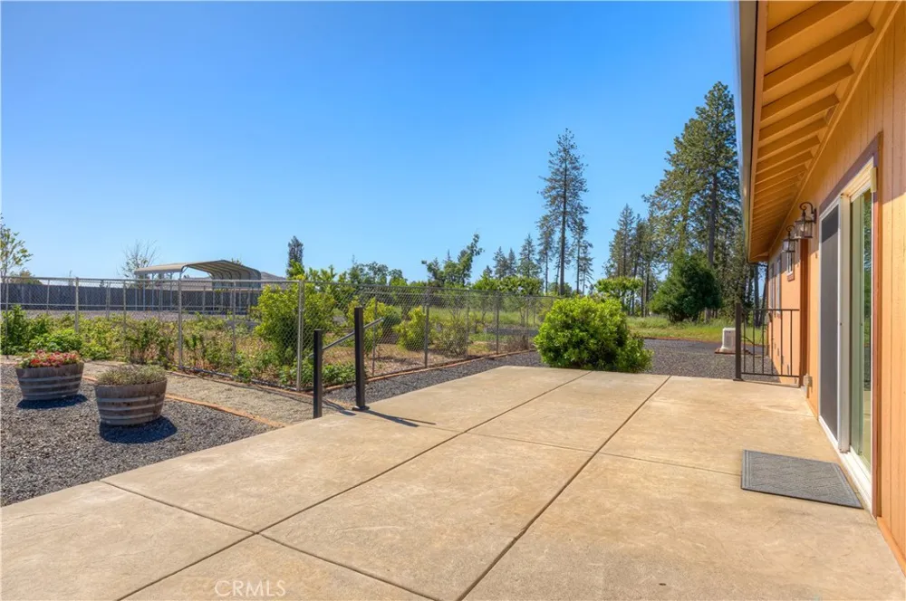 6092 Cliff Drive Paradise, CA 95969