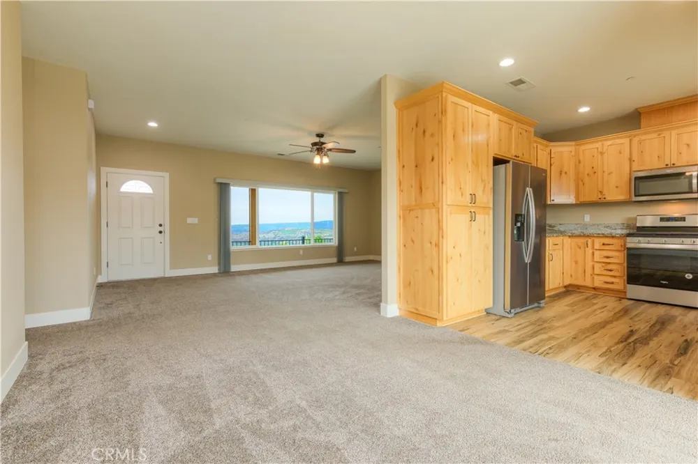 6092 Cliff Drive Paradise, CA 95969