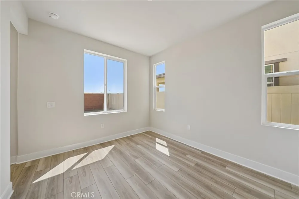 8521 Tamarack Avenue Chino, CA 91708