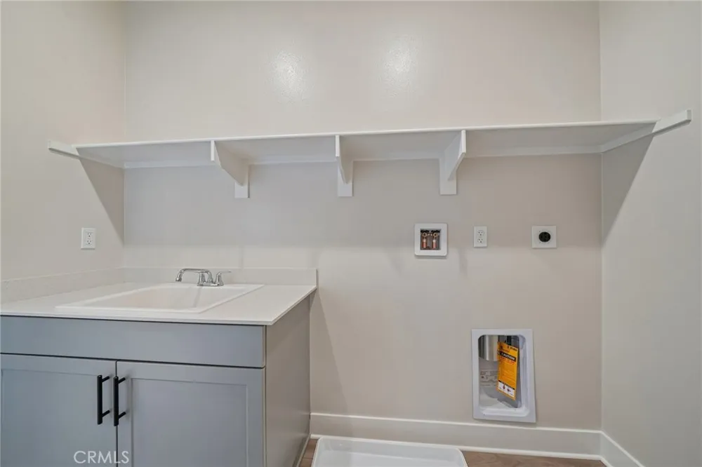 8521 Tamarack Avenue Chino, CA 91708