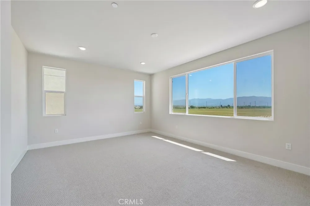 8521 Tamarack Avenue Chino, CA 91708