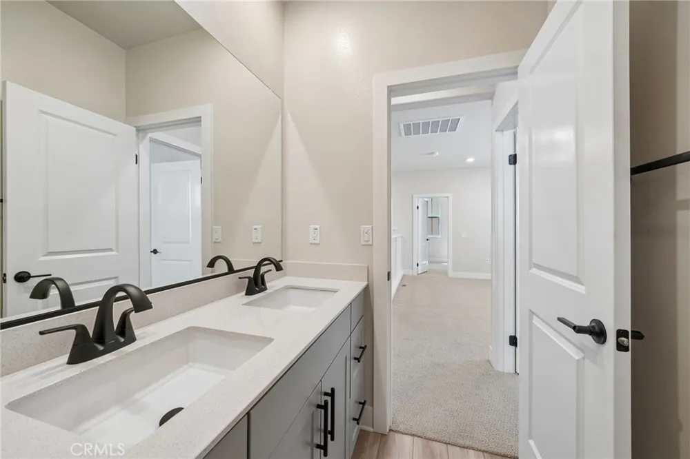 8521 Tamarack Avenue Chino, CA 91708