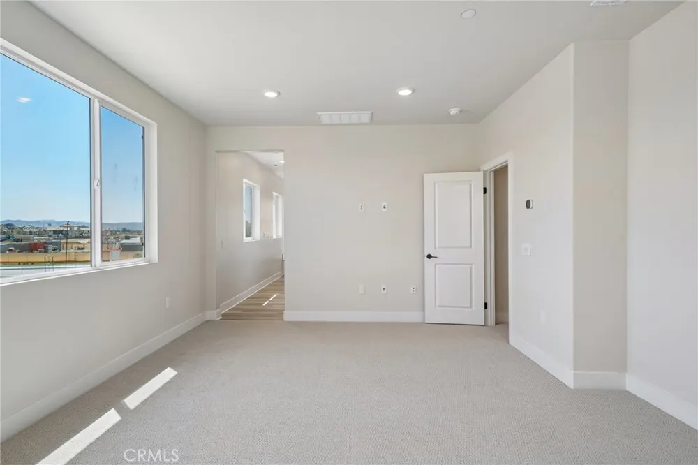 8521 Tamarack Avenue Chino, CA 91708