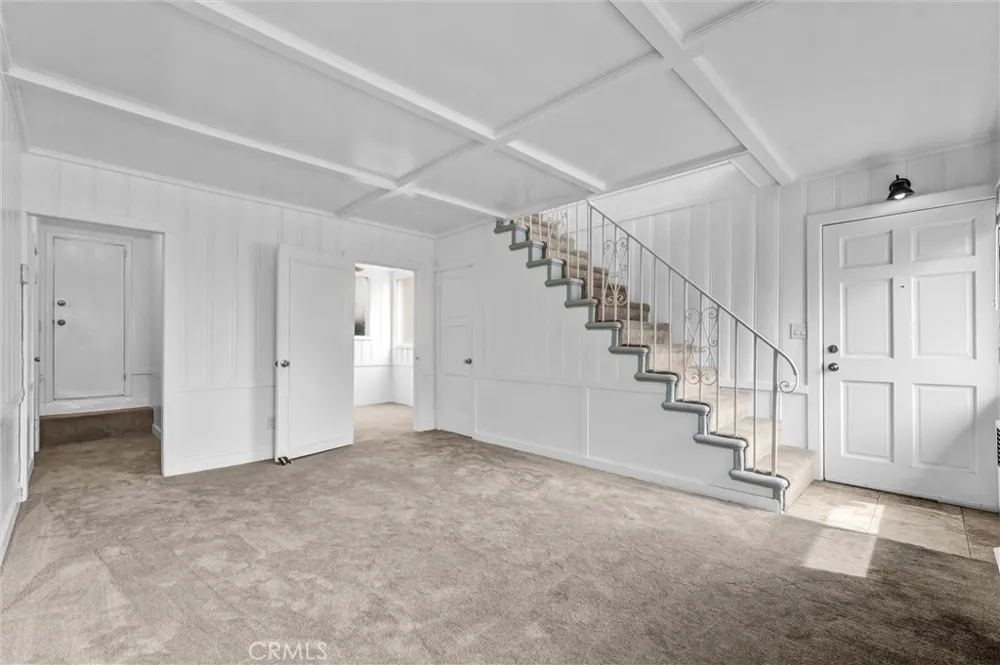 121 35th Hermosa Beach, CA 90254