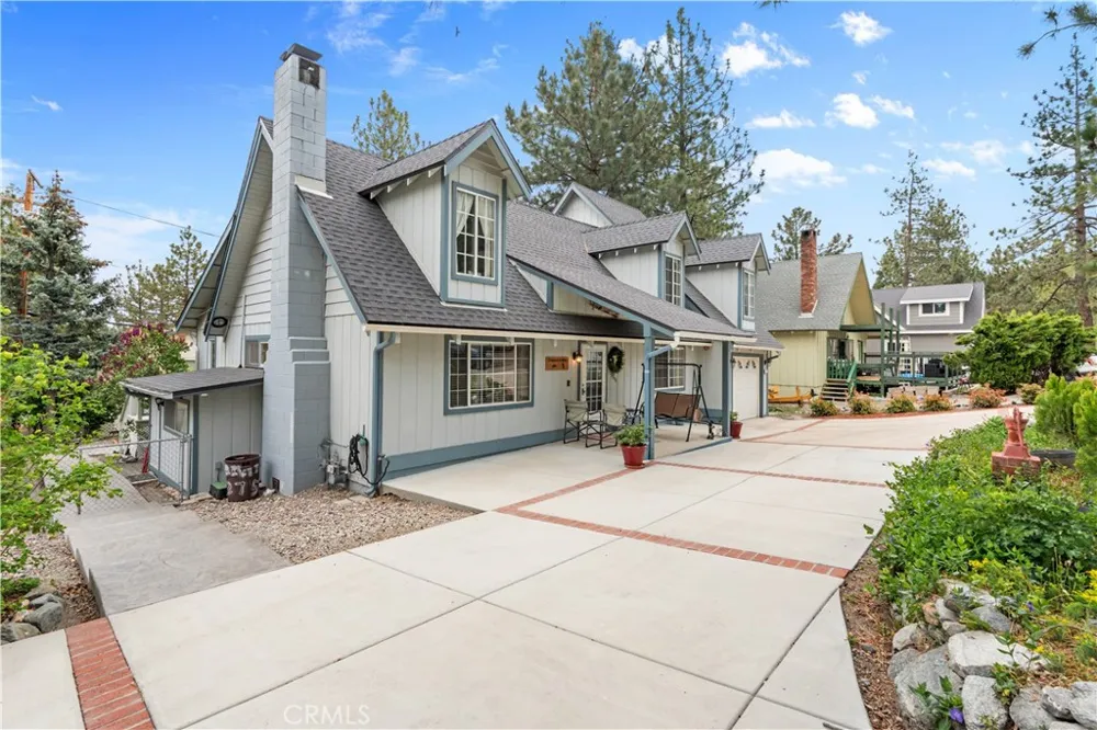 5375 Chaumont Wrightwood, CA 92397