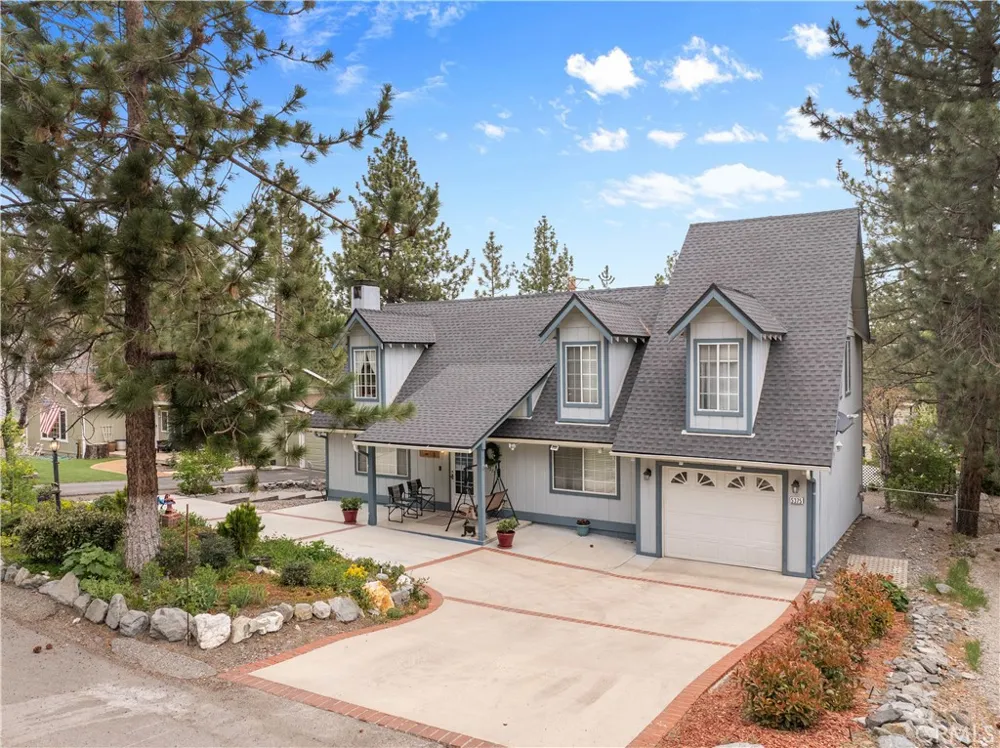 5375 Chaumont Wrightwood, CA 92397