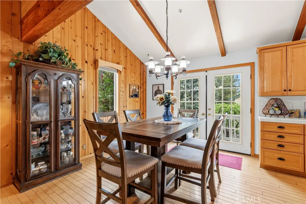 5375 Chaumont Wrightwood, CA 92397