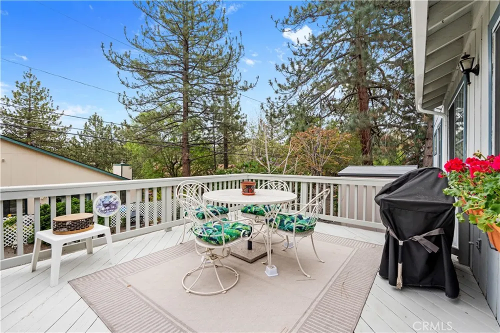 5375 Chaumont Wrightwood, CA 92397