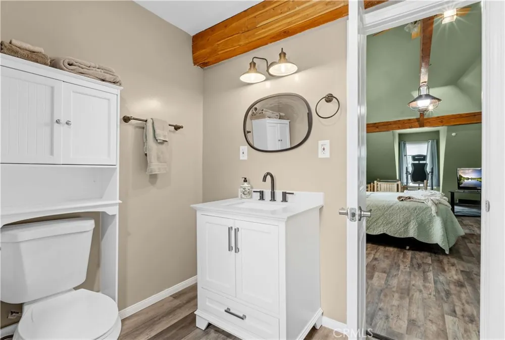 5375 Chaumont Wrightwood, CA 92397
