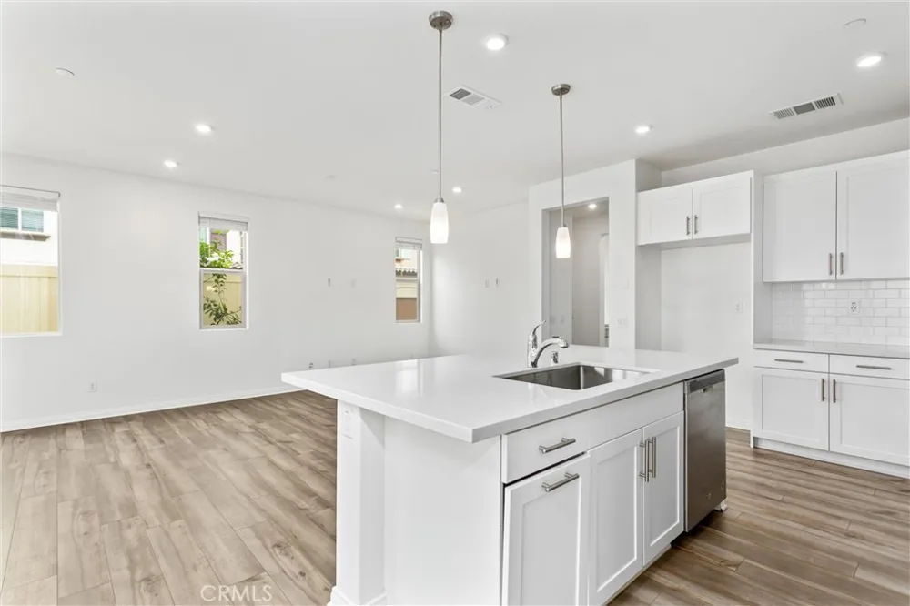 1956 S Hartford Place San Bernardino, CA 92408