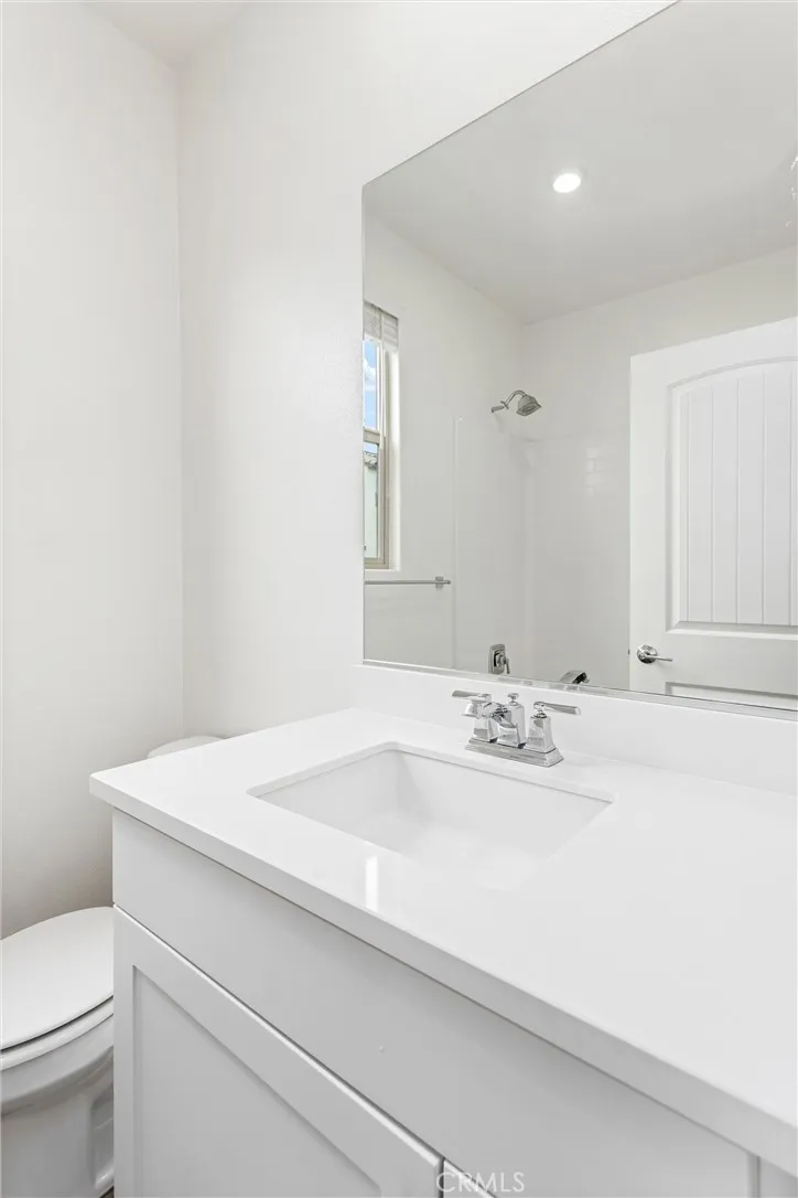 1956 S Hartford Place San Bernardino, CA 92408