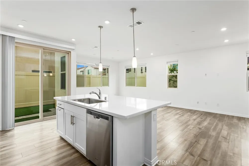 1956 S Hartford Place San Bernardino, CA 92408