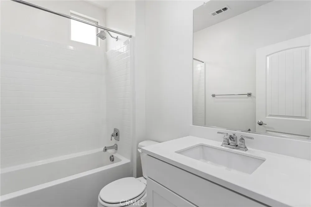 1956 S Hartford Place San Bernardino, CA 92408