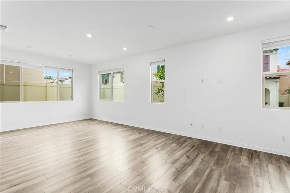 1956 S Hartford Place San Bernardino, CA 92408
