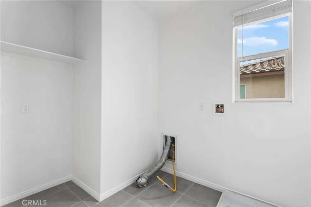 1956 S Hartford Place San Bernardino, CA 92408