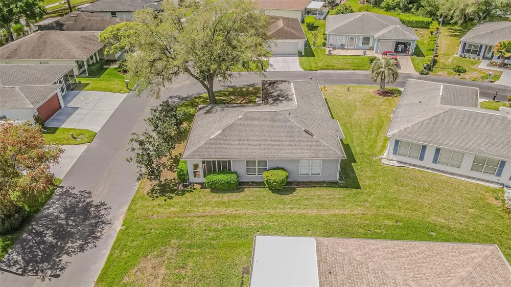 11204 COREY PAVIN LANE San Antonio, FL 33576