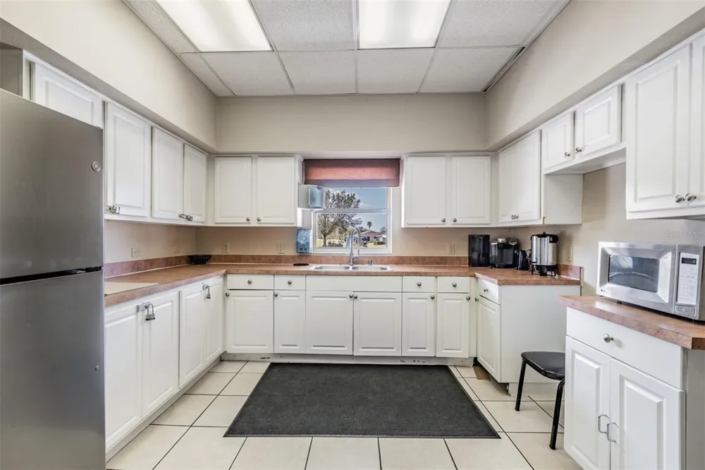 11204 COREY PAVIN LANE San Antonio, FL 33576