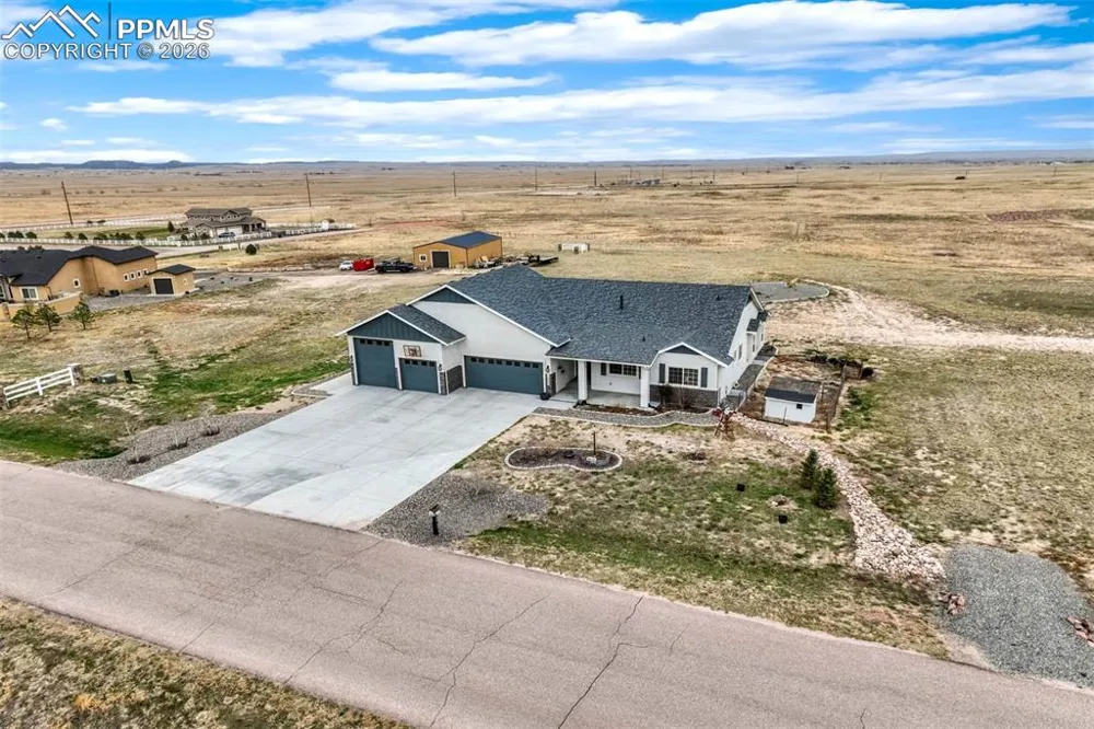 12095 Silver Concho Trail Elbert, CO 80106