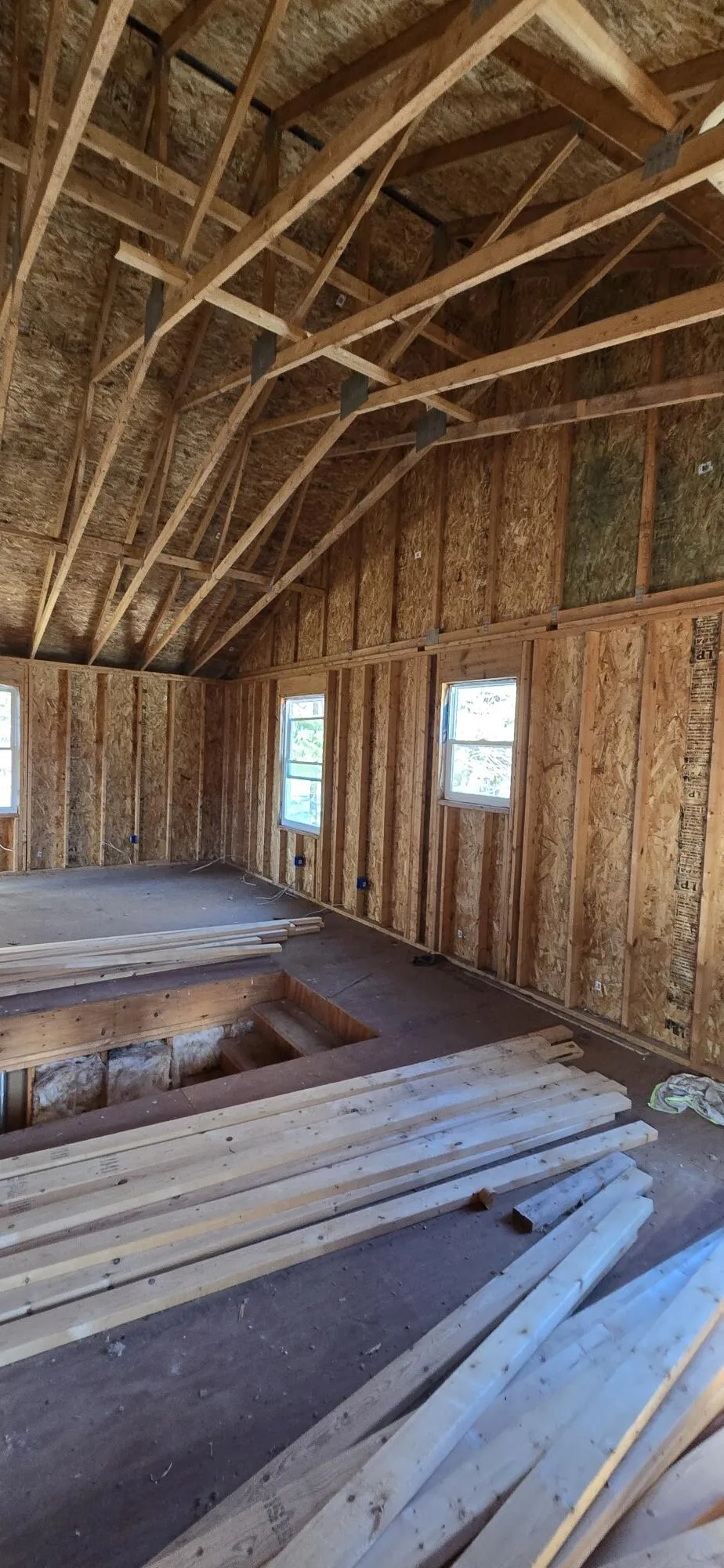 6883 62nd Street Geneva Township, MI 49090